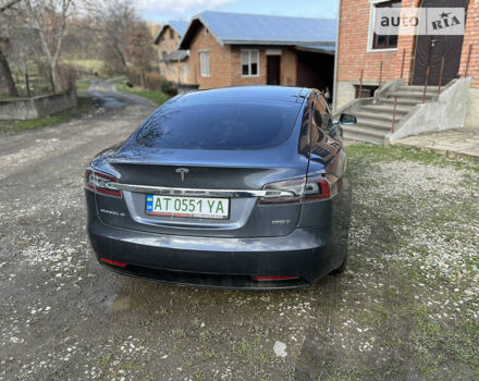 Серый Тесла Модель С, объемом двигателя 0 л и пробегом 114 тыс. км за 35000 $, фото 3 на Automoto.ua
