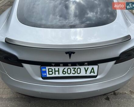 Тесла Модель С 2017 в Одессе на Automoto.ua Серый Тесла Модель С, объемом двигателя 0 л и пробегом 130 тыс. км за 23000 $, фото 5 на Automoto.ua