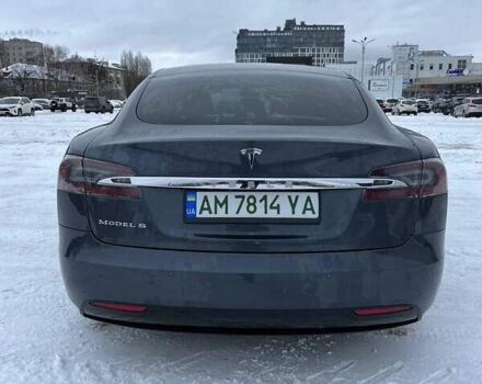 Серый Тесла Модель С, объемом двигателя 0 л и пробегом 192 тыс. км за 18000 $, фото 6 на Automoto.ua