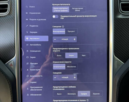 Серый Тесла Модель С, объемом двигателя 0 л и пробегом 135 тыс. км за 27500 $, фото 24 на Automoto.ua