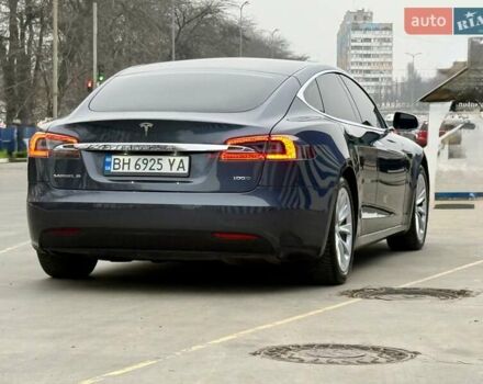 Серый Тесла Модель С, объемом двигателя 0 л и пробегом 111 тыс. км за 20500 $, фото 31 на Automoto.ua