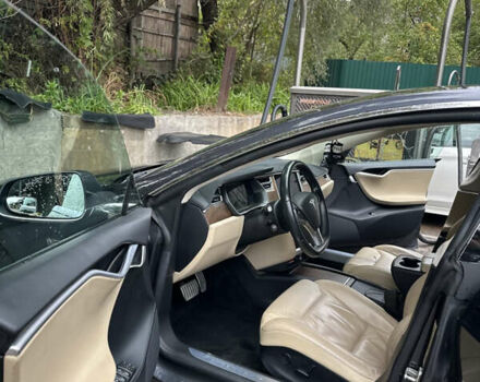 Сірий Тесла Модель С, об'ємом двигуна 0 л та пробігом 140 тис. км за 29000 $, фото 11 на Automoto.ua