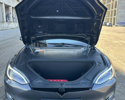 Сірий Тесла Модель С, об'ємом двигуна 0 л та пробігом 135 тис. км за 19999 $, фото 5 на Automoto.ua