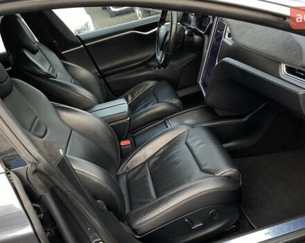 Серый Тесла Модель С, объемом двигателя 0 л и пробегом 233 тыс. км за 16800 $, фото 50 на Automoto.ua