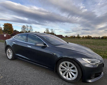 Серый Тесла Модель С, объемом двигателя 0 л и пробегом 161 тыс. км за 16700 $, фото 56 на Automoto.ua