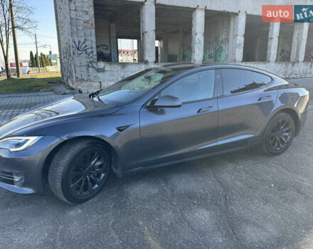 Сірий Тесла Модель С, об'ємом двигуна 0 л та пробігом 135 тис. км за 19999 $, фото 13 на Automoto.ua