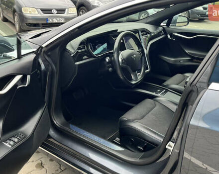 Серый Тесла Модель С, объемом двигателя 0 л и пробегом 150 тыс. км за 18500 $, фото 11 на Automoto.ua