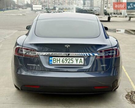 Серый Тесла Модель С, объемом двигателя 0 л и пробегом 111 тыс. км за 20500 $, фото 11 на Automoto.ua