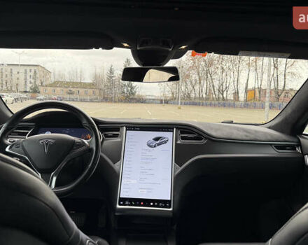 Серый Тесла Модель С, объемом двигателя 0 л и пробегом 166 тыс. км за 22500 $, фото 9 на Automoto.ua