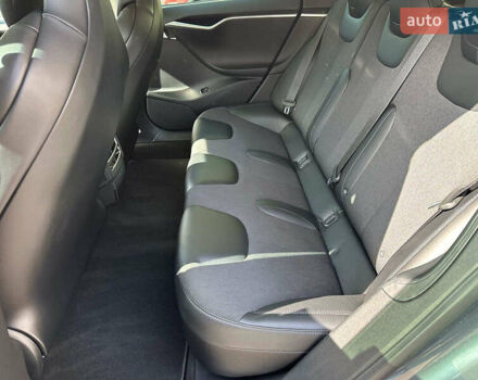 Серый Тесла Модель С, объемом двигателя 0 л и пробегом 50 тыс. км за 19230 $, фото 12 на Automoto.ua