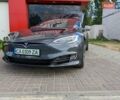 Серый Тесла Модель С, объемом двигателя 0 л и пробегом 74 тыс. км за 59000 $, фото 9 на Automoto.ua