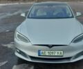 Серый Тесла Модель С, объемом двигателя 0 л и пробегом 143 тыс. км за 21000 $, фото 2 на Automoto.ua