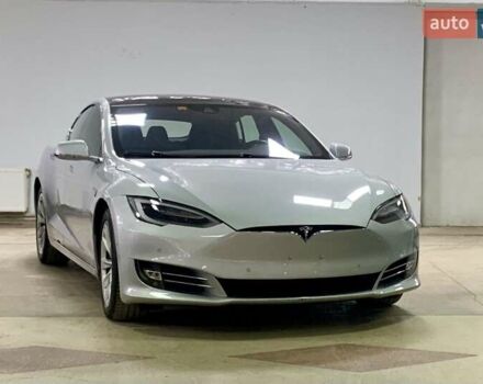 Сірий Тесла Модель С, об'ємом двигуна 0 л та пробігом 160 тис. км за 20790 $, фото 11 на Automoto.ua
