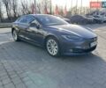 Серый Тесла Модель С, объемом двигателя 0 л и пробегом 148 тыс. км за 24999 $, фото 7 на Automoto.ua