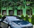 Серый Тесла Модель С, объемом двигателя 0 л и пробегом 200 тыс. км за 15900 $, фото 1 на Automoto.ua