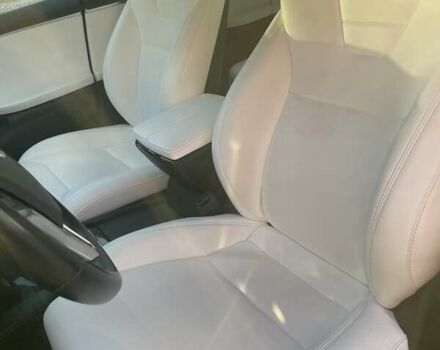 Тесла Модель С 2017 у Тернополі на Automoto.ua Сірий Тесла Модель С, об'ємом двигуна 0 л та пробігом 99 тис. км за 20000 $, фото 8 на Automoto.ua