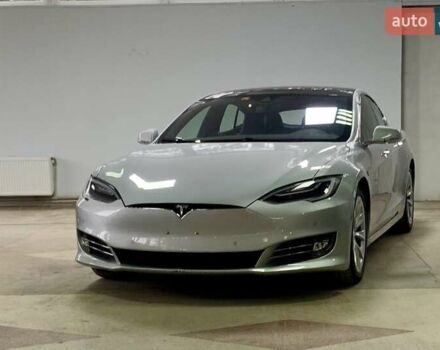 Сірий Тесла Модель С, об'ємом двигуна 0 л та пробігом 160 тис. км за 20790 $, фото 3 на Automoto.ua