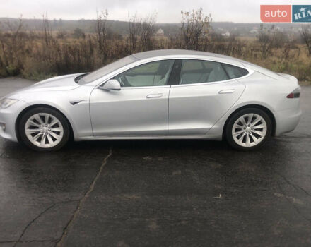 Сірий Тесла Модель С, об'ємом двигуна 0 л та пробігом 273 тис. км за 17200 $, фото 1 на Automoto.ua