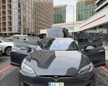 Серый Тесла Модель С, объемом двигателя 0 л и пробегом 220 тыс. км за 19000 $, фото 6 на Automoto.ua