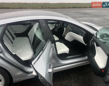 Сірий Тесла Модель С, об'ємом двигуна 0 л та пробігом 273 тис. км за 17200 $, фото 3 на Automoto.ua
