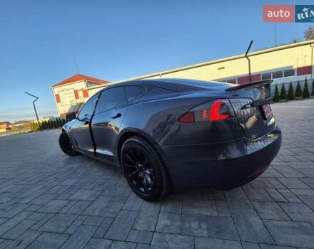 Серый Тесла Модель С, объемом двигателя 0 л и пробегом 126 тыс. км за 18000 $, фото 7 на Automoto.ua