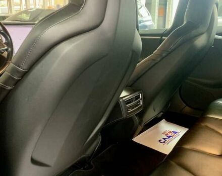 Сірий Тесла Модель С, об'ємом двигуна 0 л та пробігом 160 тис. км за 20790 $, фото 27 на Automoto.ua