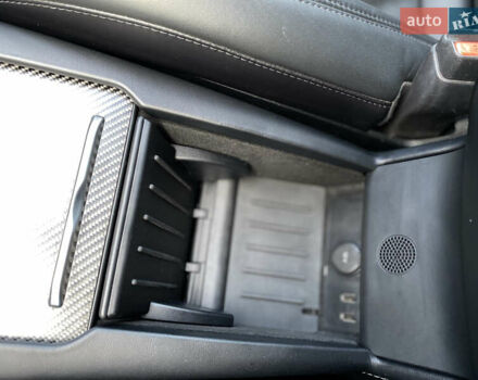 Серый Тесла Модель С, объемом двигателя 0 л и пробегом 233 тыс. км за 16800 $, фото 62 на Automoto.ua