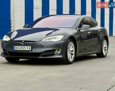 Серый Тесла Модель С, объемом двигателя 0 л и пробегом 111 тыс. км за 20500 $, фото 27 на Automoto.ua