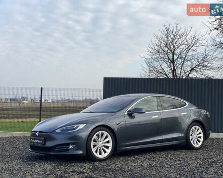 Серый Тесла Модель С, объемом двигателя 0 л и пробегом 233 тыс. км за 16800 $, фото 79 на Automoto.ua