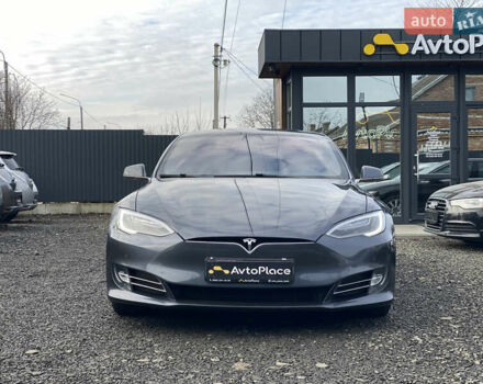Серый Тесла Модель С, объемом двигателя 0 л и пробегом 233 тыс. км за 16800 $, фото 4 на Automoto.ua