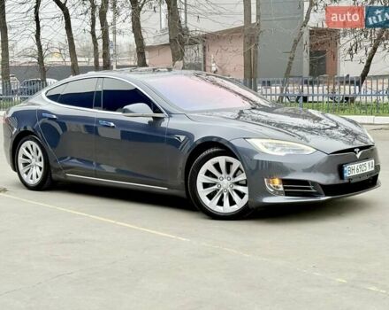 Серый Тесла Модель С, объемом двигателя 0 л и пробегом 111 тыс. км за 20500 $, фото 20 на Automoto.ua