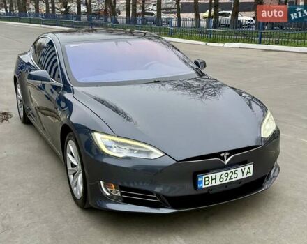 Серый Тесла Модель С, объемом двигателя 0 л и пробегом 111 тыс. км за 20500 $, фото 38 на Automoto.ua