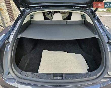 Сірий Тесла Модель С, об'ємом двигуна 0 л та пробігом 129 тис. км за 21000 $, фото 15 на Automoto.ua