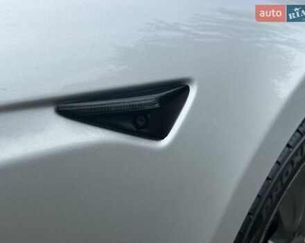 Тесла Модель С 2017 в Одессе на Automoto.ua Серый Тесла Модель С, объемом двигателя 0 л и пробегом 130 тыс. км за 23000 $, фото 18 на Automoto.ua