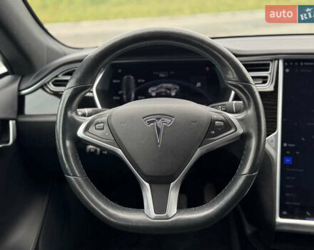 Серый Тесла Модель С, объемом двигателя 0 л и пробегом 161 тыс. км за 16700 $, фото 41 на Automoto.ua