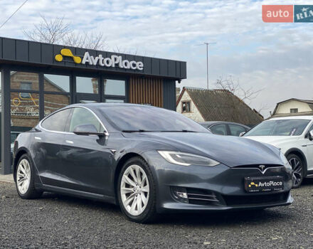Серый Тесла Модель С, объемом двигателя 0 л и пробегом 233 тыс. км за 16800 $, фото 12 на Automoto.ua