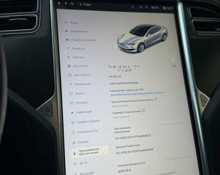 Серый Тесла Модель С, объемом двигателя 0 л и пробегом 132 тыс. км за 17200 $, фото 17 на Automoto.ua