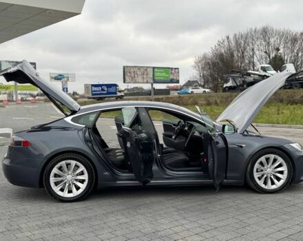 Сірий Тесла Модель С, об'ємом двигуна 0 л та пробігом 161 тис. км за 16000 $, фото 10 на Automoto.ua