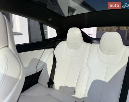 Сірий Тесла Модель С, об'ємом двигуна 0 л та пробігом 138 тис. км за 18700 $, фото 3 на Automoto.ua