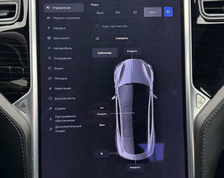 Серый Тесла Модель С, объемом двигателя 0 л и пробегом 161 тыс. км за 16700 $, фото 21 на Automoto.ua