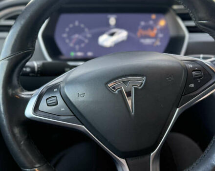 Серый Тесла Модель С, объемом двигателя 0 л и пробегом 132 тыс. км за 17200 $, фото 16 на Automoto.ua