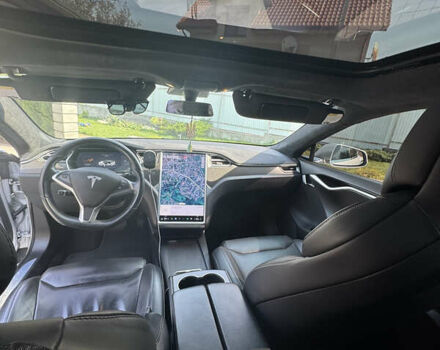 Серый Тесла Модель С, объемом двигателя 0 л и пробегом 250 тыс. км за 16500 $, фото 4 на Automoto.ua