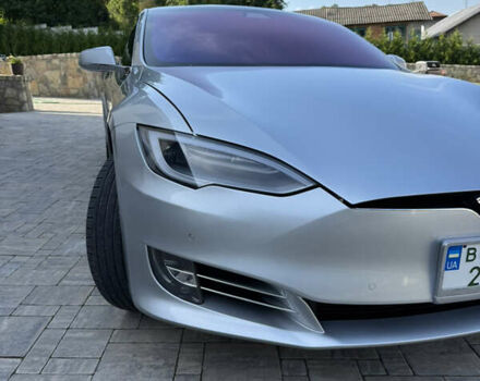 Серый Тесла Модель С, объемом двигателя 0 л и пробегом 135 тыс. км за 27500 $, фото 4 на Automoto.ua