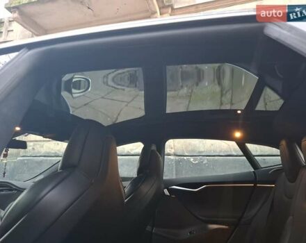 Серый Тесла Модель С, объемом двигателя 0 л и пробегом 202 тыс. км за 23000 $, фото 7 на Automoto.ua