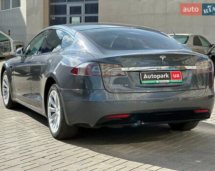 Серый Тесла Модель С, объемом двигателя 0 л и пробегом 50 тыс. км за 19230 $, фото 8 на Automoto.ua