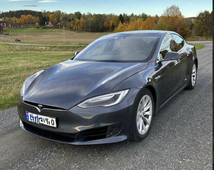 Серый Тесла Модель С, объемом двигателя 0 л и пробегом 161 тыс. км за 16700 $, фото 55 на Automoto.ua