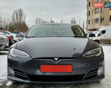 Сірий Тесла Модель С, об'ємом двигуна 0 л та пробігом 204 тис. км за 17200 $, фото 1 на Automoto.ua