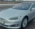 Серый Тесла Модель С, объемом двигателя 0 л и пробегом 154 тыс. км за 19999 $, фото 1 на Automoto.ua
