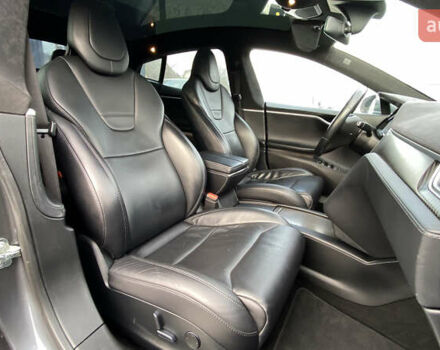 Серый Тесла Модель С, объемом двигателя 0 л и пробегом 233 тыс. км за 16800 $, фото 57 на Automoto.ua