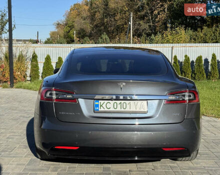 Тесла Модель С 2017 у Луцьку на Automoto.ua Сірий Тесла Модель С, об'ємом двигуна 0 л та пробігом 164 тис. км за 22111 $, фото 7 на Automoto.ua